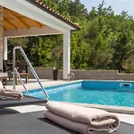ヴィラ El Istria Rabac- Private Pool & Bbq