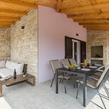 Willa El Istria Rabac- Private Pool & Bbq